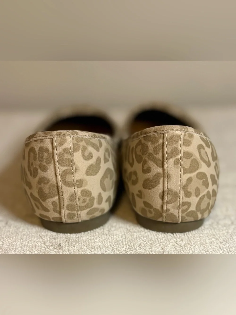 Women’s Light Leopard Ballet Flats Size 8M Arizona Jean Co Shoes  NWOT